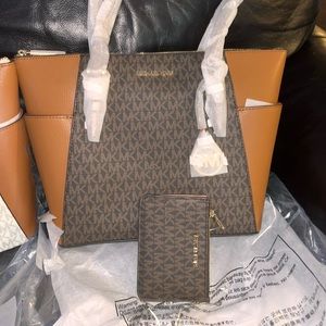 Mk bag with wallet